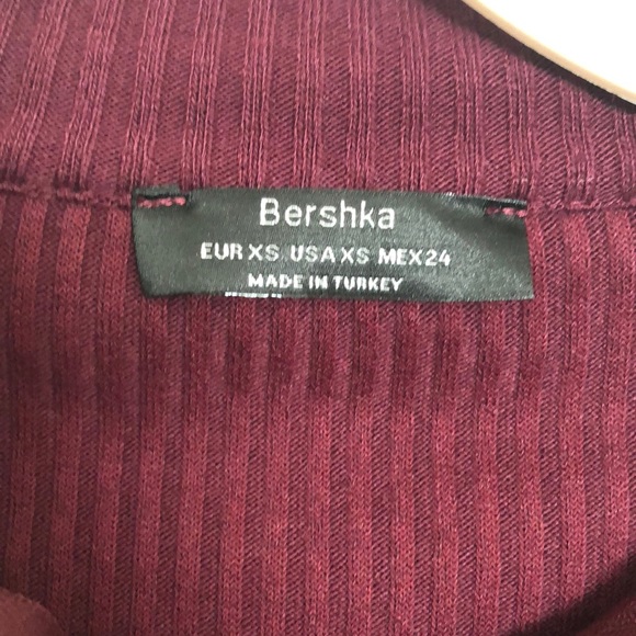 Bershka Red Cropped Quaterzip - Picture 2 of 4